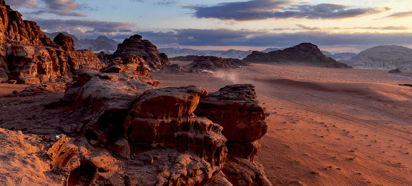 Best Season for Climbing in Wadi Rum