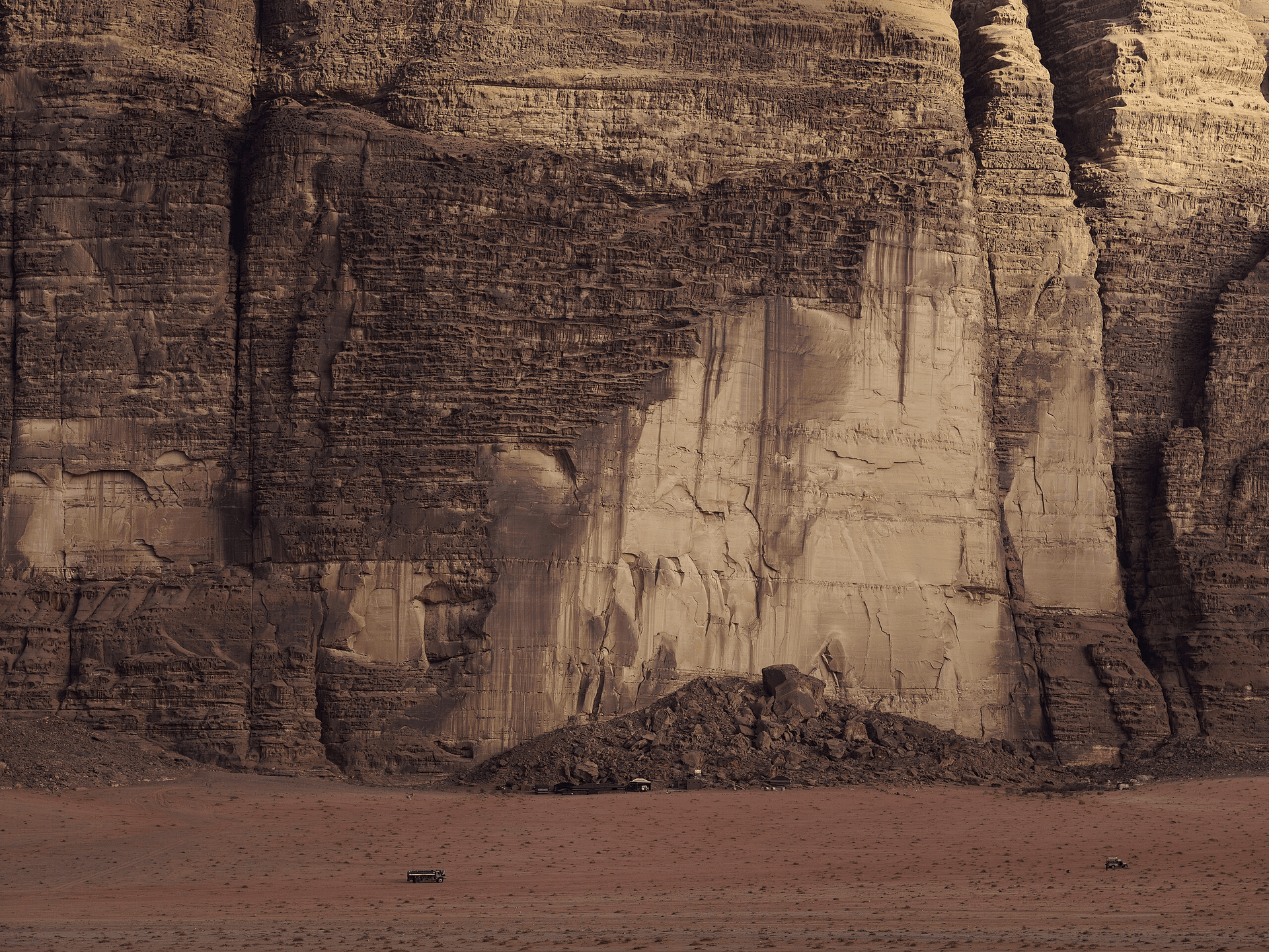 Jebel Rum: Complete Guide to Jordan's Second Highest Peak